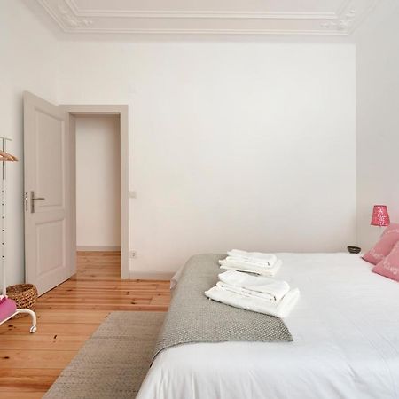Sunny Apartment With Balcony! Lisboa Kültér fotó